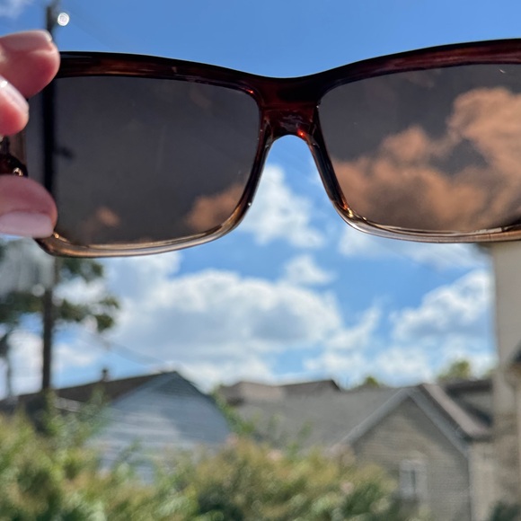 Maui Jim Palms Super Thin Glass Chocolate Polarized Wrap Sunglasses with Case - Picture 10 of 16